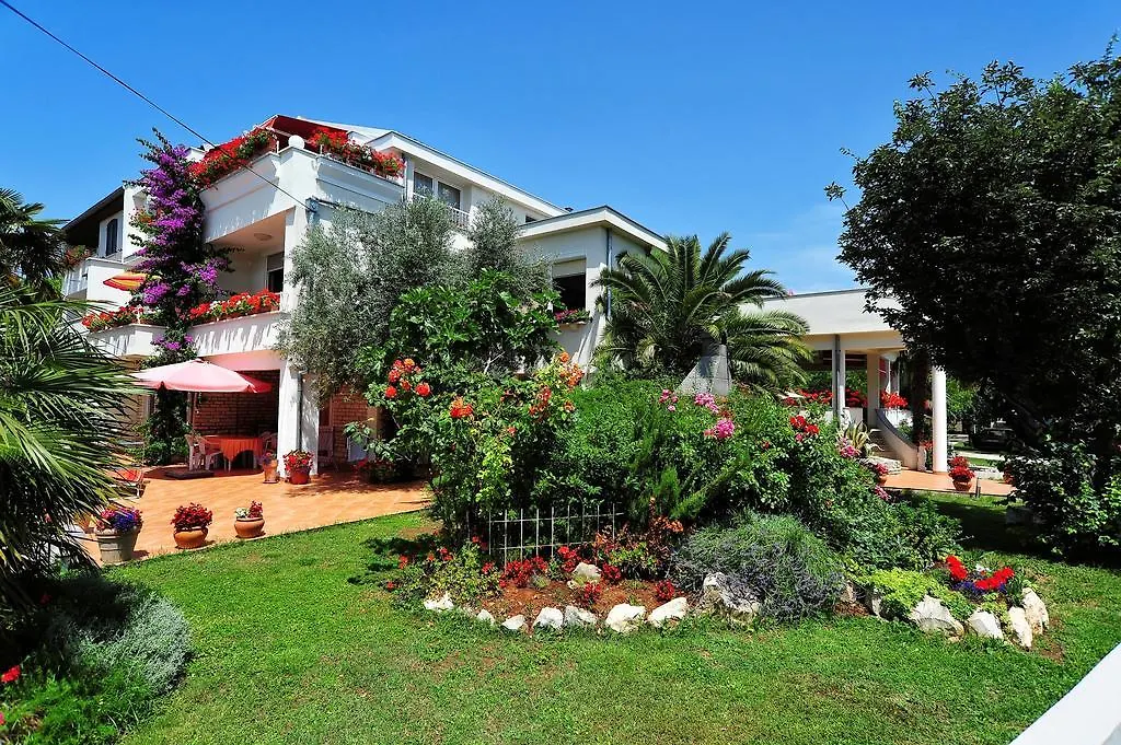 Villa Fontana Sukosan
