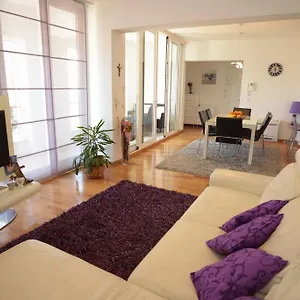 Apartment Base Bridge - Centre - Free Parking, Zadar