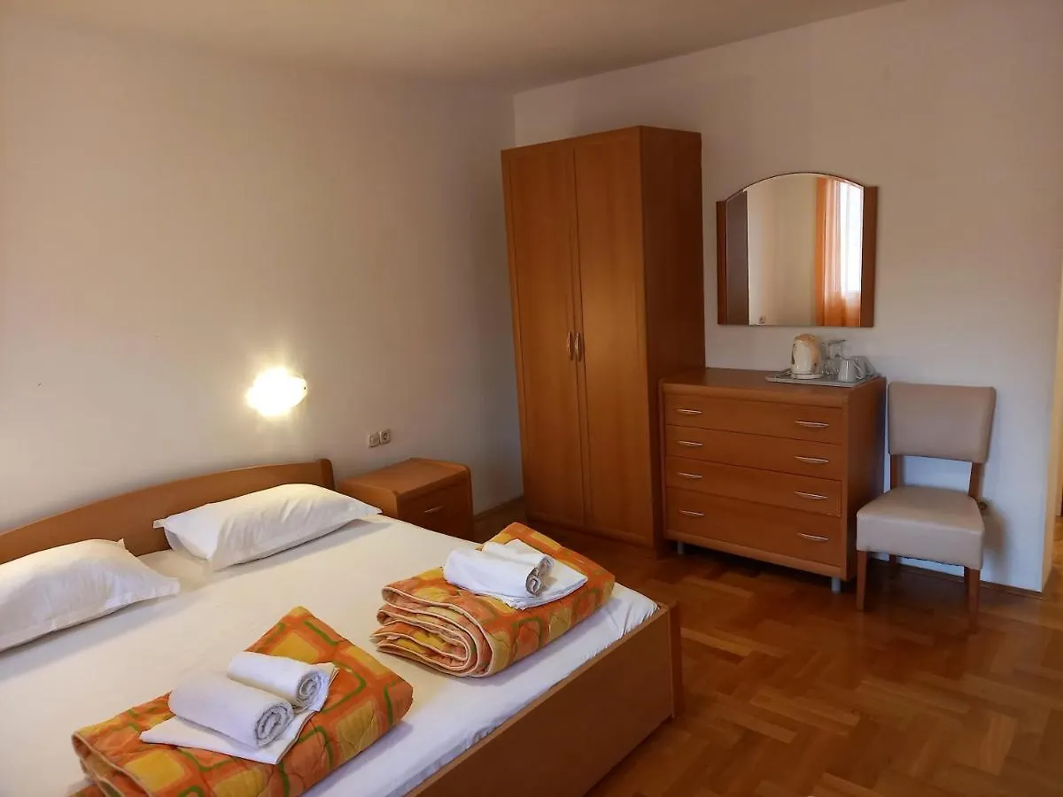 Villa Fontana Sukošan Apartament