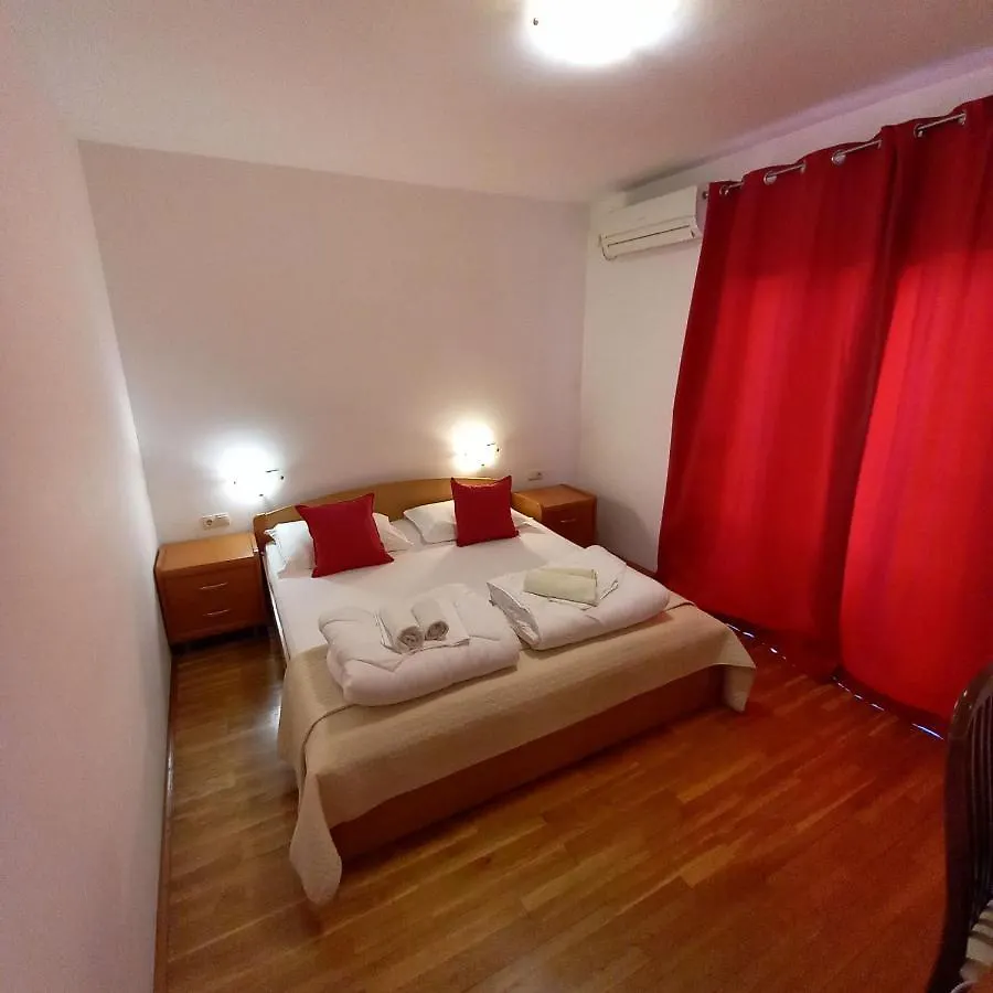 Villa Fontana Sukošan Apartament